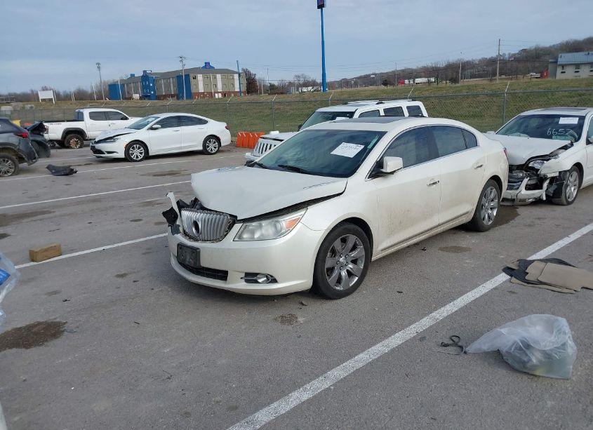 Photo 2 of 2010 Buick Lacrosse CXL (VIN 1G4GC5EG3AF174728)