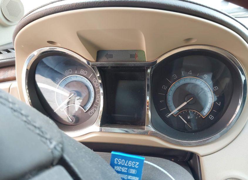 Photo 7 of 2010 Buick Lacrosse CXL (VIN 1G4GC5EG3AF174728)