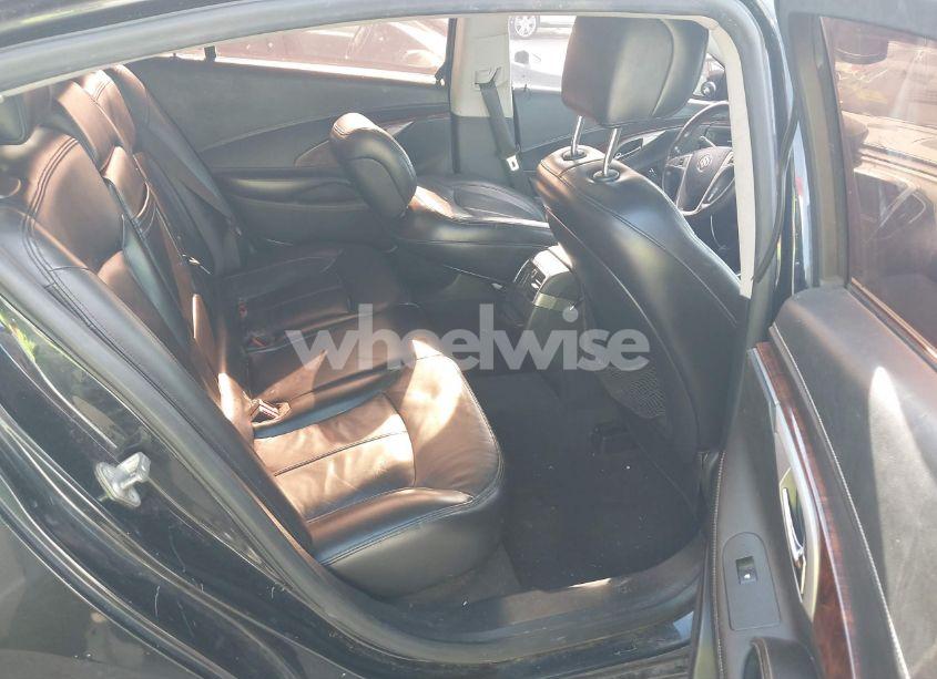 Photo 8 of 2010 Buick Lacrosse CXL (VIN 1G4GC5EG3AF183848)