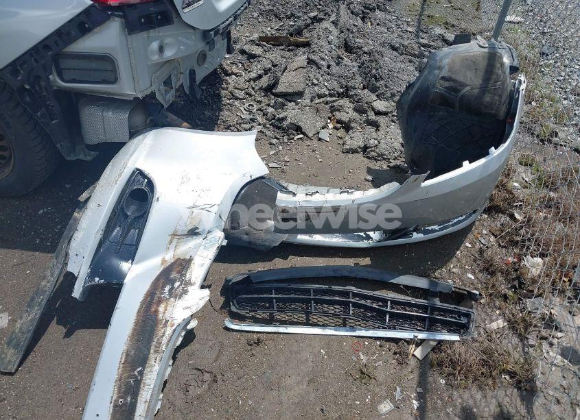 Photo 12 of 2010 Buick Lacrosse CXL (VIN 1G4GC5EG3AF248570)