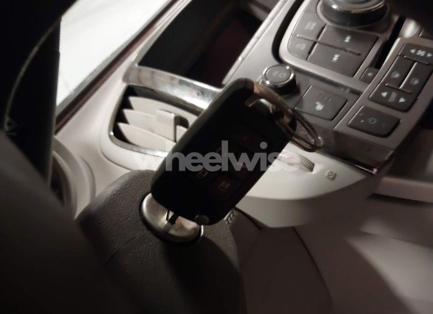 Photo 11 of 2010 Buick Lacrosse CXL (VIN 1G4GC5EG3AF259472)