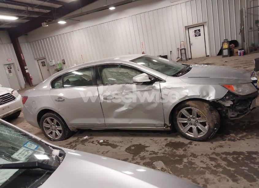 Photo 14 of 2010 Buick Lacrosse CXL (VIN 1G4GC5EG3AF259472)