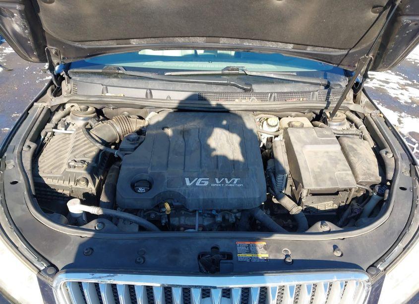 Photo 10 of 2010 Buick Lacrosse CXL (VIN 1G4GC5EG4AF185592)