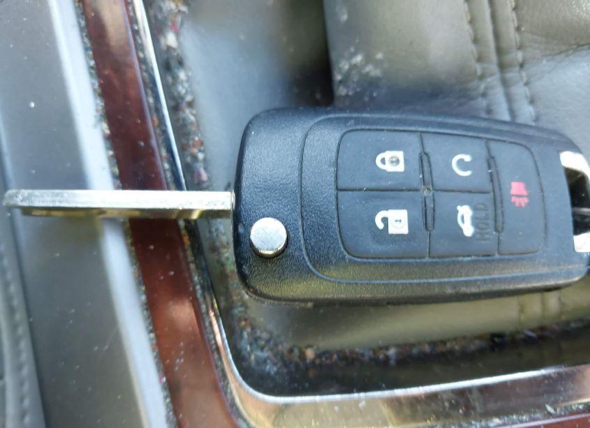 Photo 11 of 2010 Buick Lacrosse CXL (VIN 1G4GC5EG4AF185592)