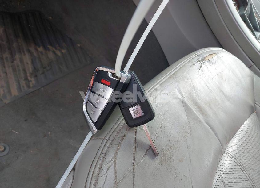 Photo 11 of 2010 Buick Lacrosse CXL (VIN 1G4GC5EG5AF101196)