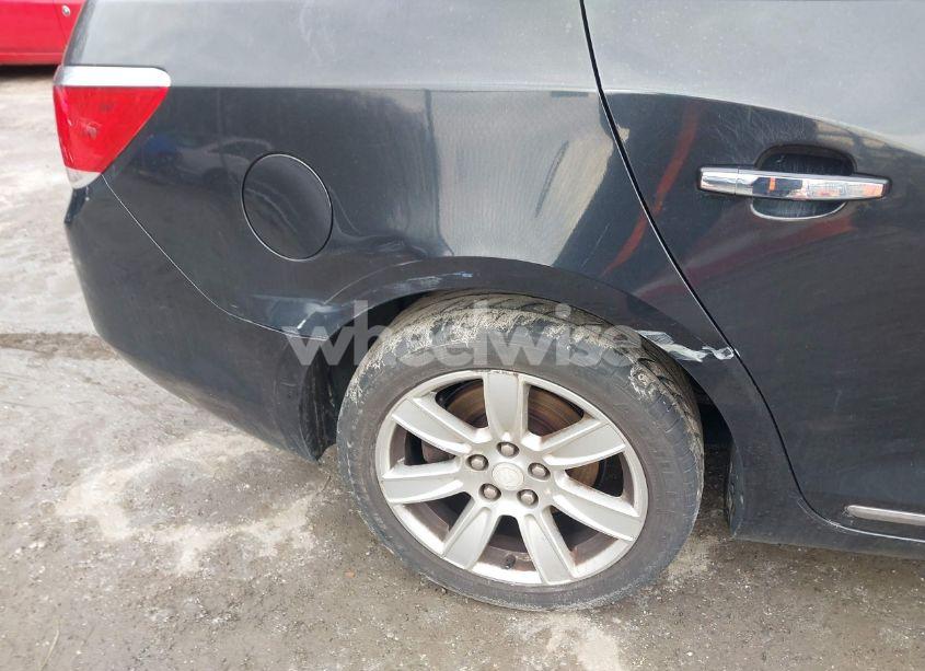 Photo 12 of 2010 Buick Lacrosse CXL (VIN 1G4GC5EG5AF101196)