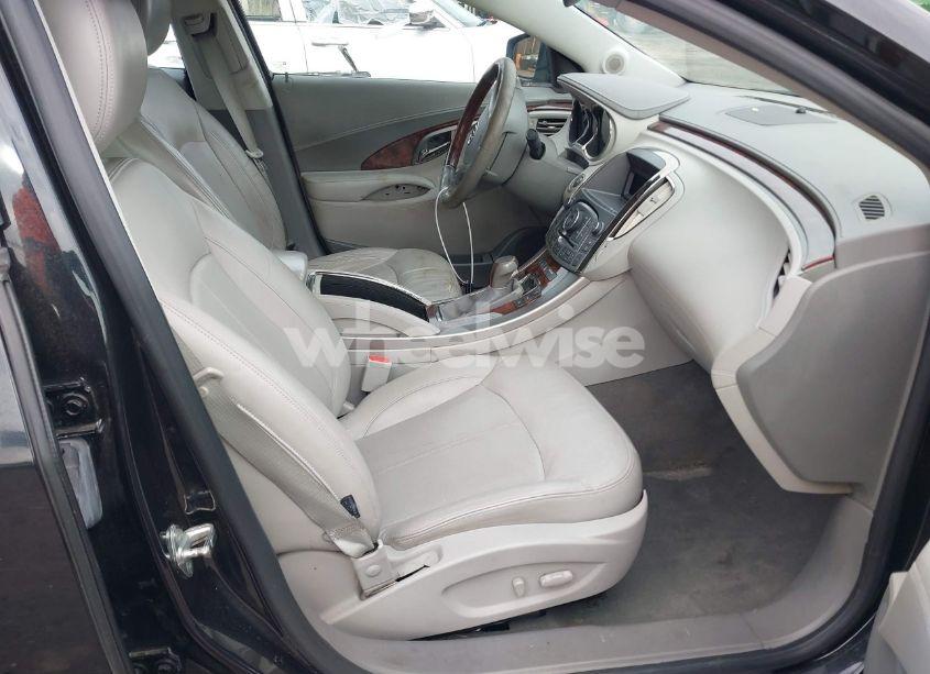 Photo 5 of 2010 Buick Lacrosse CXL (VIN 1G4GC5EG5AF101196)