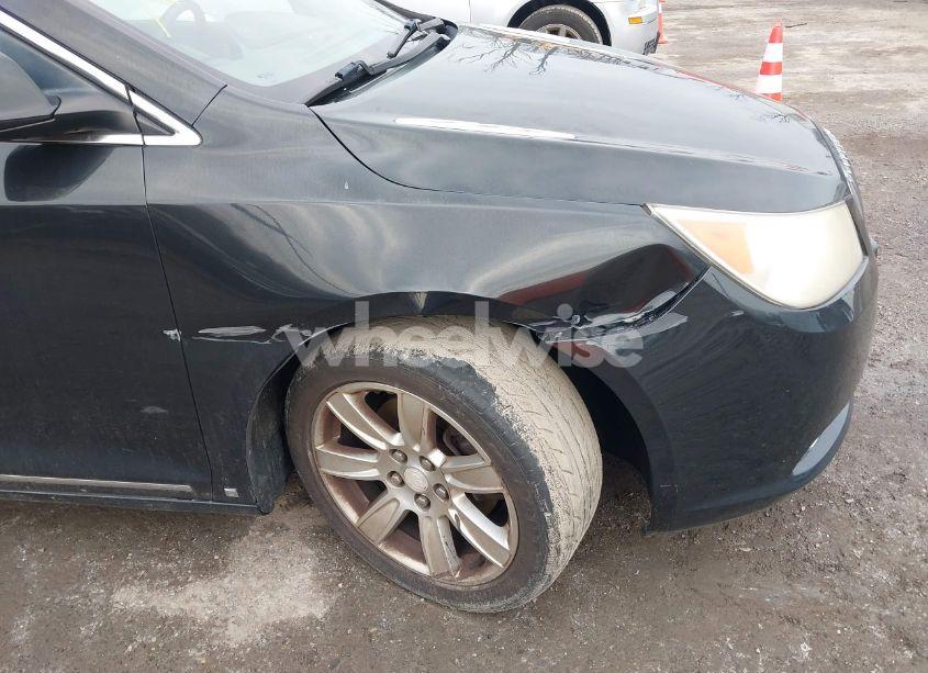 Photo 6 of 2010 Buick Lacrosse CXL (VIN 1G4GC5EG5AF101196)