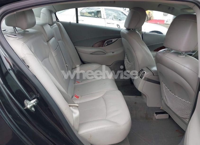 Photo 8 of 2010 Buick Lacrosse CXL (VIN 1G4GC5EG5AF101196)