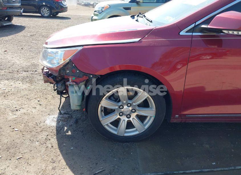 Photo 17 of 2010 Buick Lacrosse CXL (VIN 1G4GC5EG5AF128432)