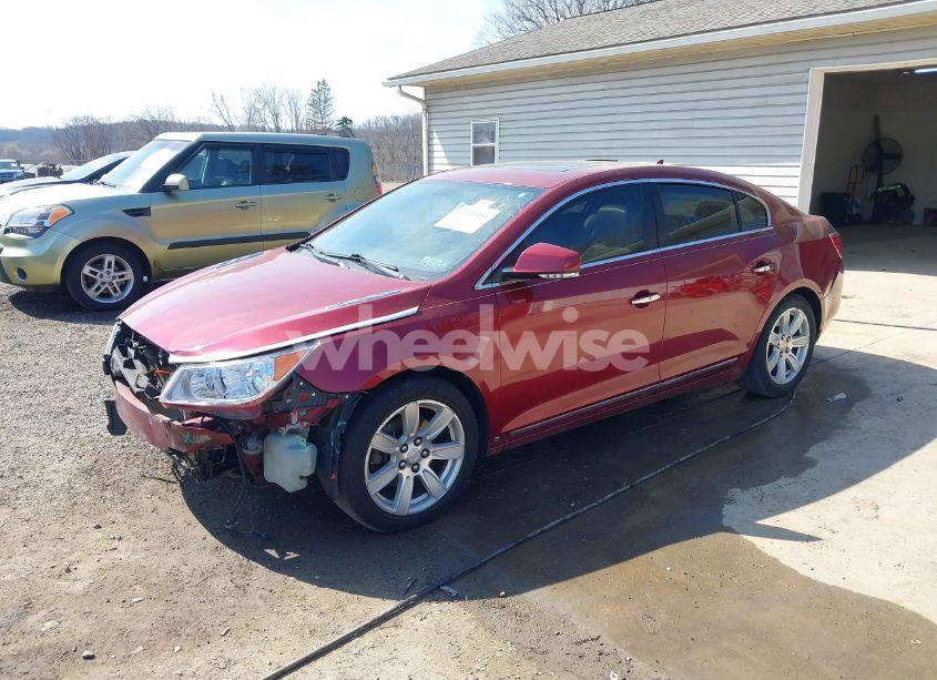 Photo 2 of 2010 Buick Lacrosse CXL (VIN 1G4GC5EG5AF128432)