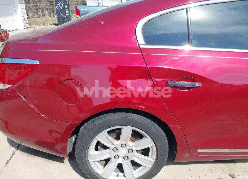 Photo 20 of 2010 Buick Lacrosse CXL (VIN 1G4GC5EG5AF128432)