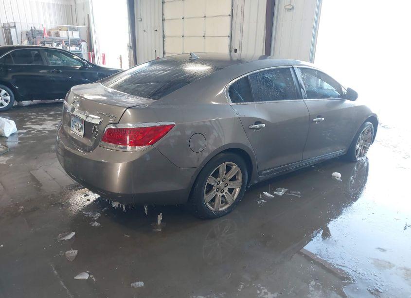 Photo 4 of 2010 Buick Lacrosse CXL (VIN 1G4GC5EG5AF322233)