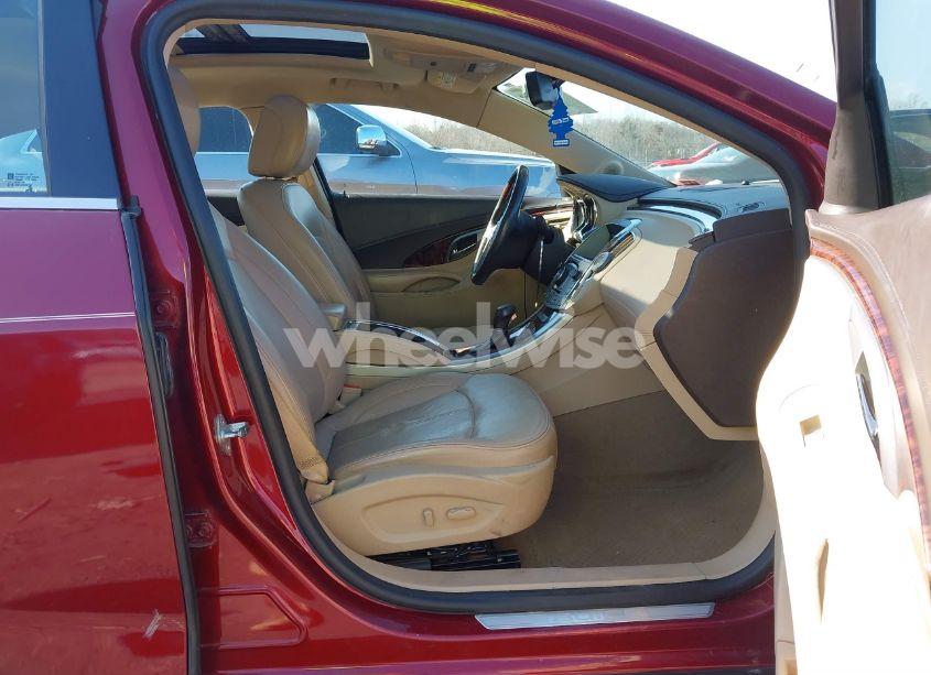 Photo 5 of 2010 Buick Lacrosse CXL (VIN 1G4GC5EG7AF232176)