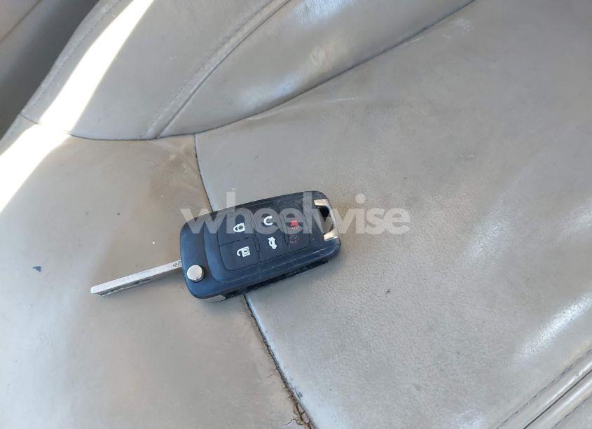 Photo 11 of 2010 Buick Lacrosse CXL (VIN 1G4GC5EG7AF301013)