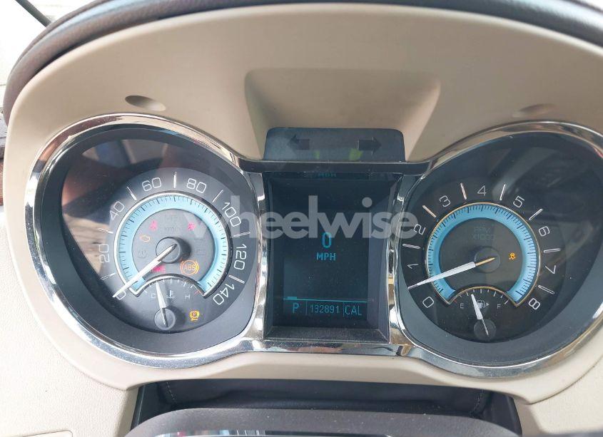 Photo 7 of 2010 Buick Lacrosse CXL (VIN 1G4GC5EG8AF175048)