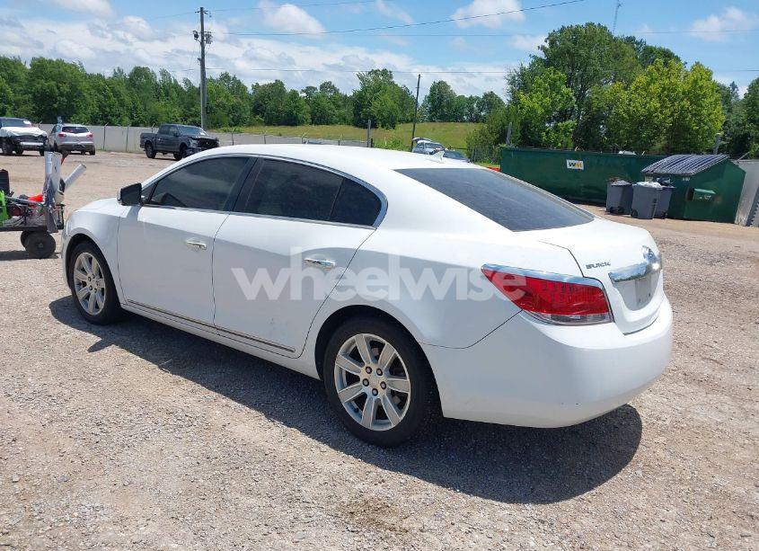 Photo 3 of 2010 Buick Lacrosse CXL (VIN 1G4GC5EG8AF178340)