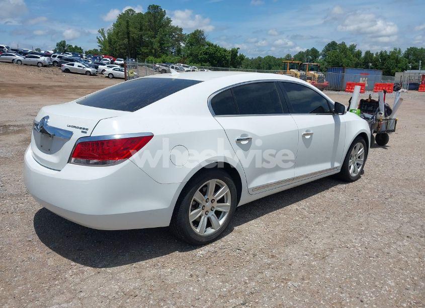 Photo 4 of 2010 Buick Lacrosse CXL (VIN 1G4GC5EG8AF178340)