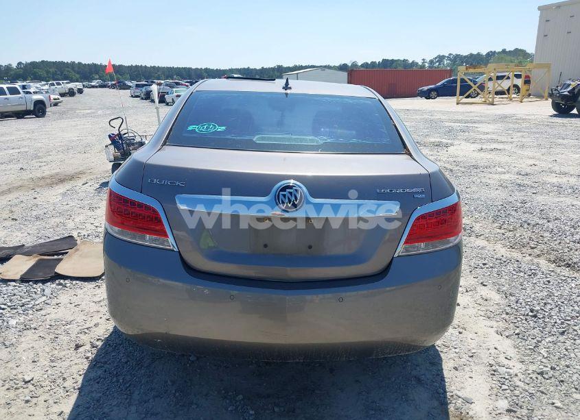 Photo 16 of 2010 Buick Lacrosse CXL (VIN 1G4GC5EG9AF155004)