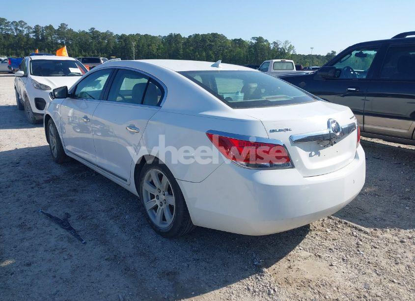 Photo 3 of 2010 Buick Lacrosse CXL (VIN 1G4GC5EG9AF163121)
