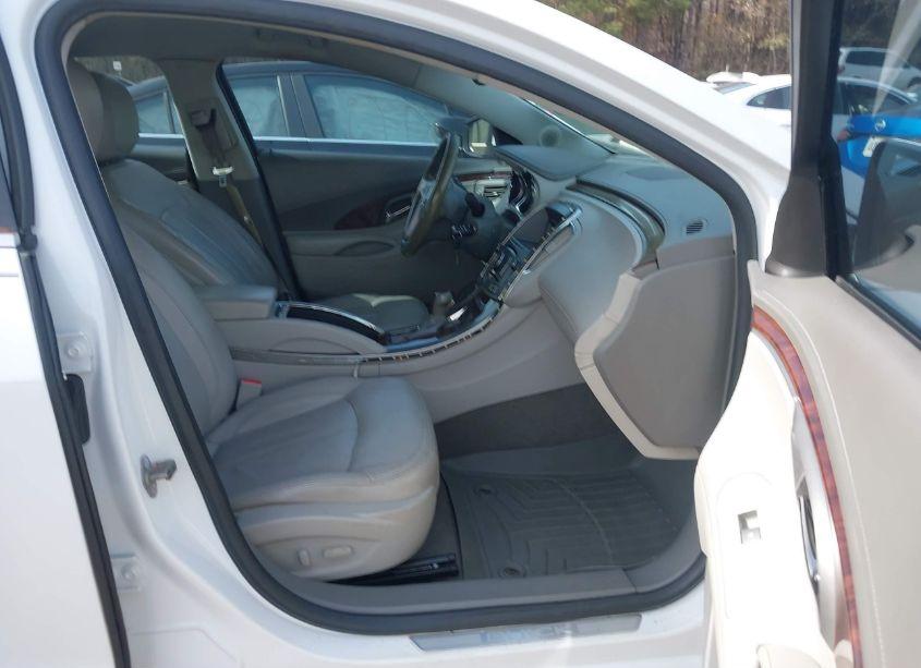 Photo 5 of 2010 Buick Lacrosse CXL (VIN 1G4GC5EGXAF201035)