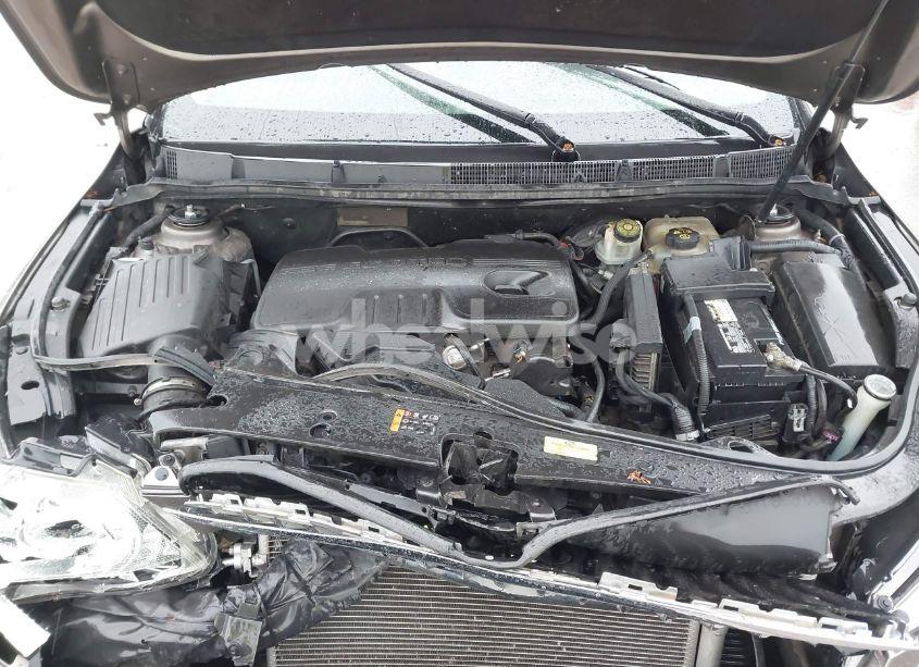 Photo 10 of 2011 Buick Lacrosse CXL (VIN 1G4GC5GC9BF200843)