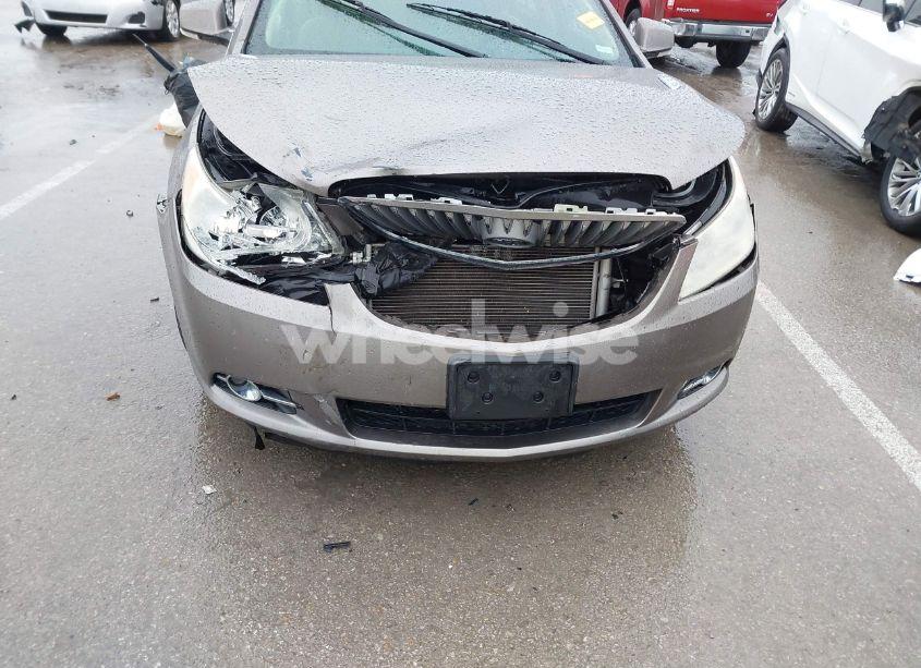 Photo 17 of 2011 Buick Lacrosse CXL (VIN 1G4GC5GC9BF200843)