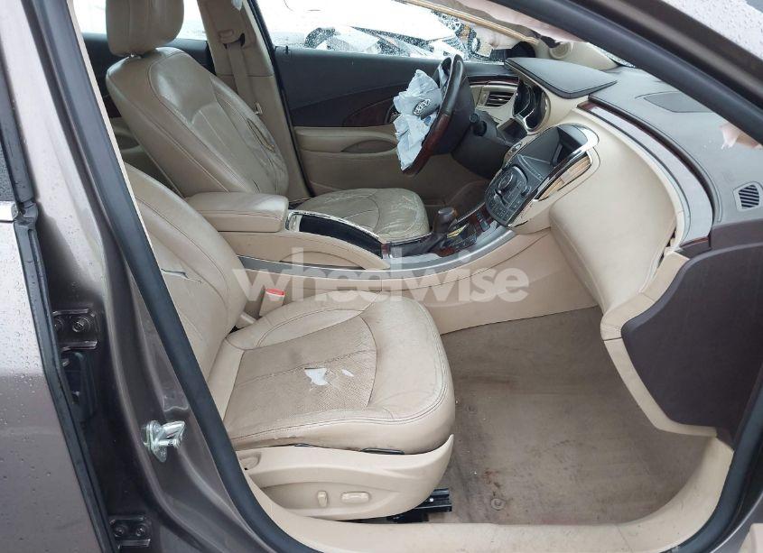 Photo 5 of 2011 Buick Lacrosse CXL (VIN 1G4GC5GC9BF200843)