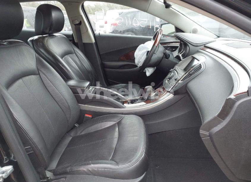 Photo 5 of 2011 Buick Lacrosse CXL (VIN 1G4GC5GD7BF149271)