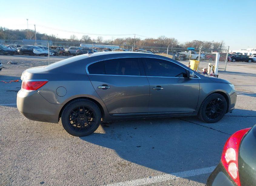 Photo 13 of 2011 Buick Lacrosse CXL (VIN 1G4GC5GD7BF298294)