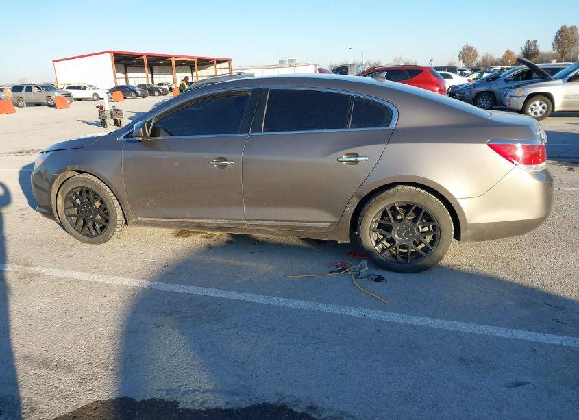 Photo 14 of 2011 Buick Lacrosse CXL (VIN 1G4GC5GD7BF298294)