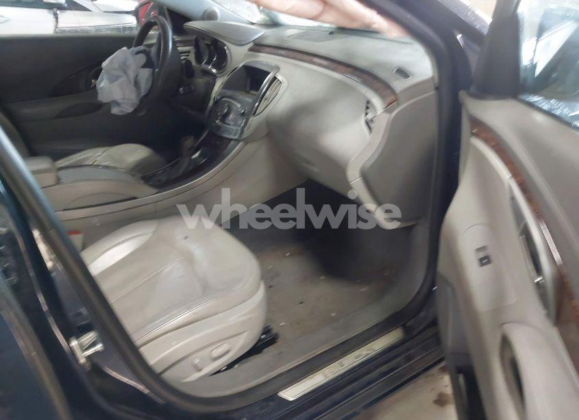 Photo 5 of 2011 Buick Lacrosse CXL (VIN 1G4GC5GD8BF163387)