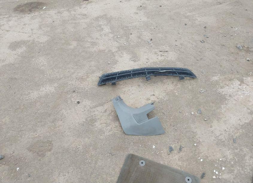 Photo 12 of 2011 Buick Lacrosse CXL (VIN 1G4GC5GD8BF288177)