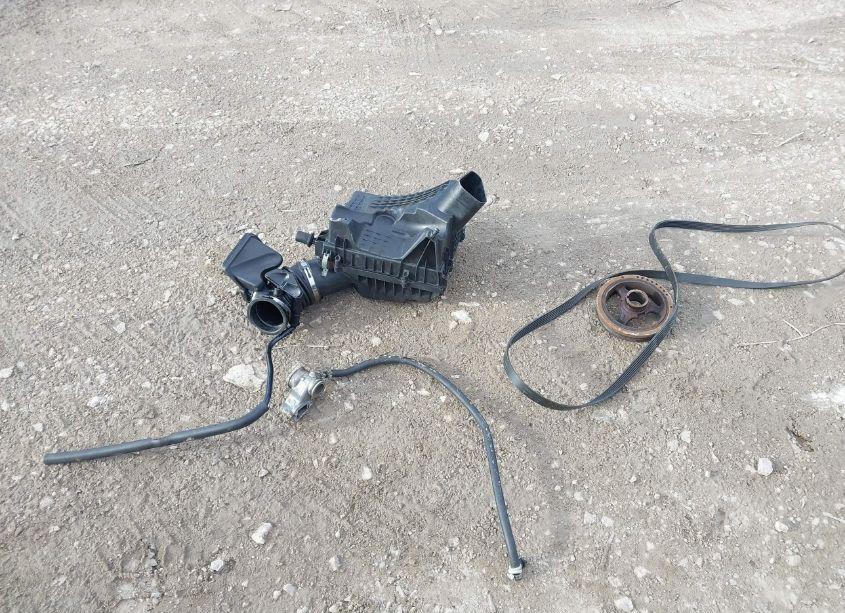 Photo 11 of 2010 Buick Lacrosse CXL (VIN 1G4GC5GG0AF321780)