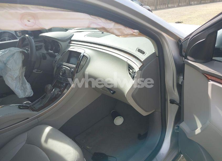 Photo 5 of 2010 Buick Lacrosse CXL (VIN 1G4GC5GG1AF152482)