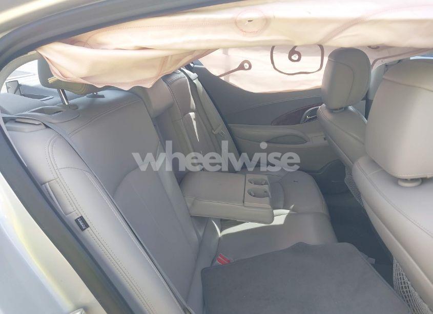 Photo 8 of 2010 Buick Lacrosse CXL (VIN 1G4GC5GG1AF152482)