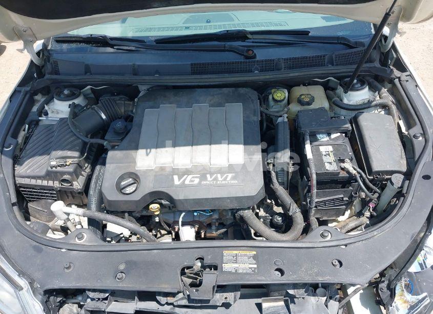 Photo 10 of 2010 Buick Lacrosse CXL (VIN 1G4GC5GG8AF130222)