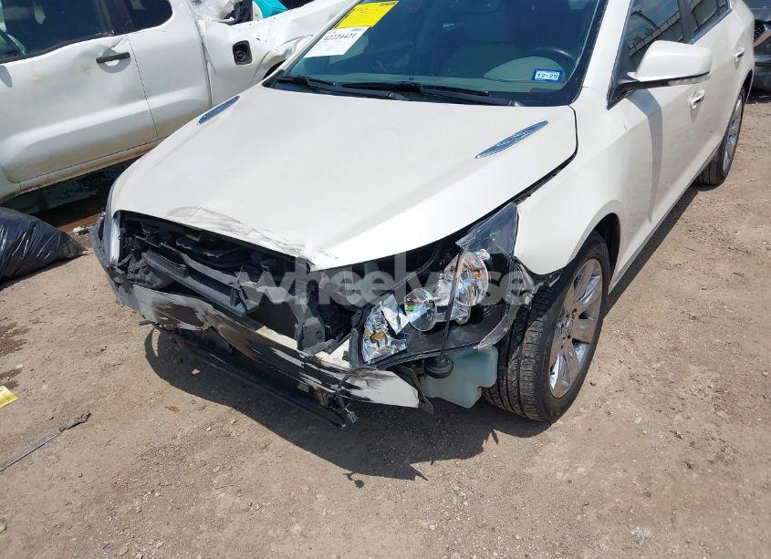 Photo 6 of 2010 Buick Lacrosse CXL (VIN 1G4GC5GG8AF130222)
