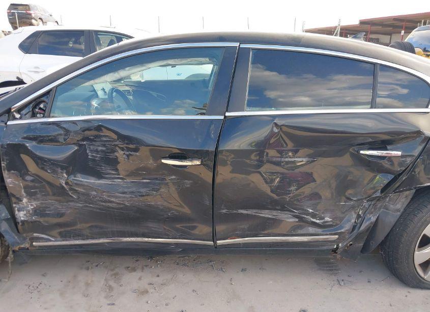 Photo 14 of 2010 Buick Lacrosse CXL (VIN 1G4GC5GG9AF282820)
