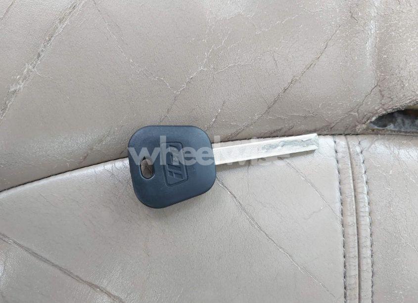 Photo 11 of 2010 Buick Lacrosse CXL (VIN 1G4GC5GGXAF144140)