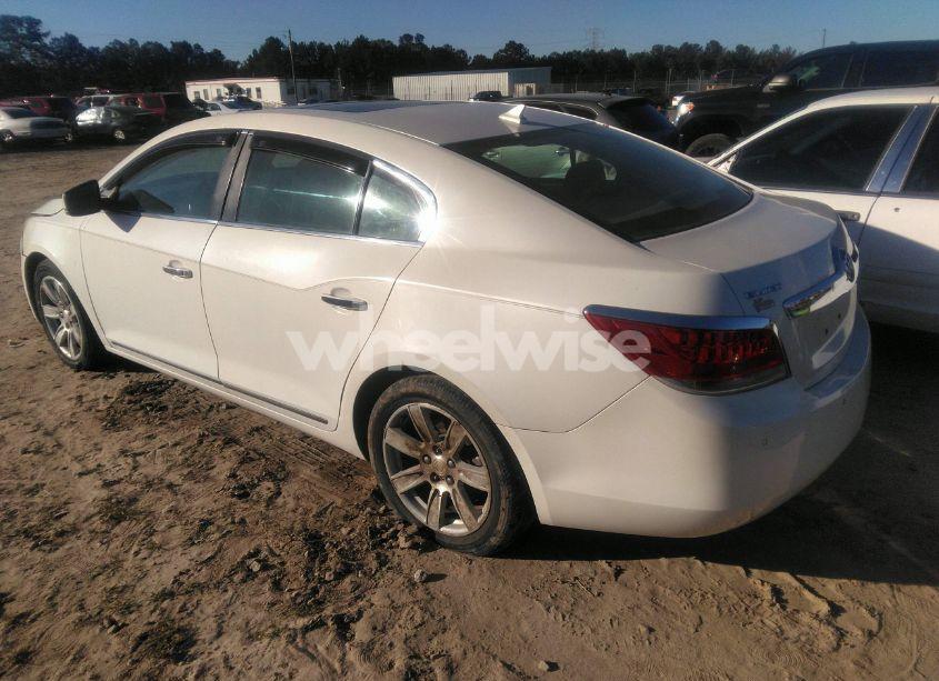 Photo 3 of 2010 Buick Lacrosse CXL (VIN 1G4GC5GGXAF144140)