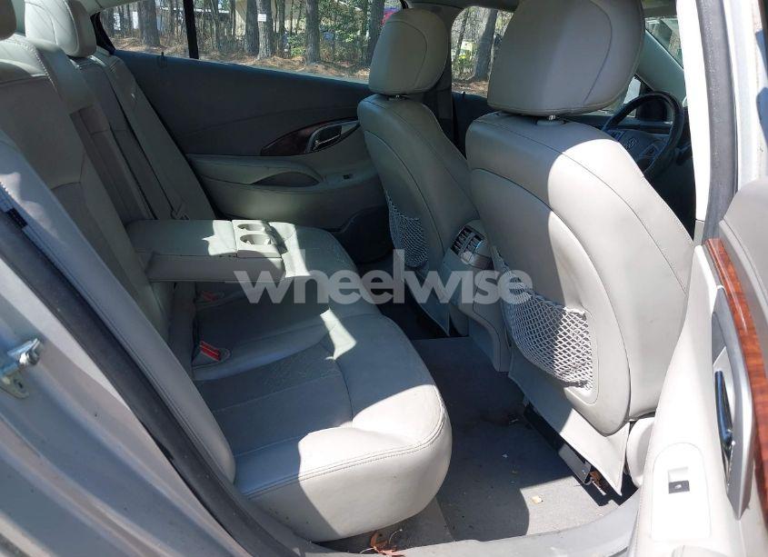 Photo 8 of 2010 Buick Lacrosse CXL (VIN 1G4GC5GGXAF306848)