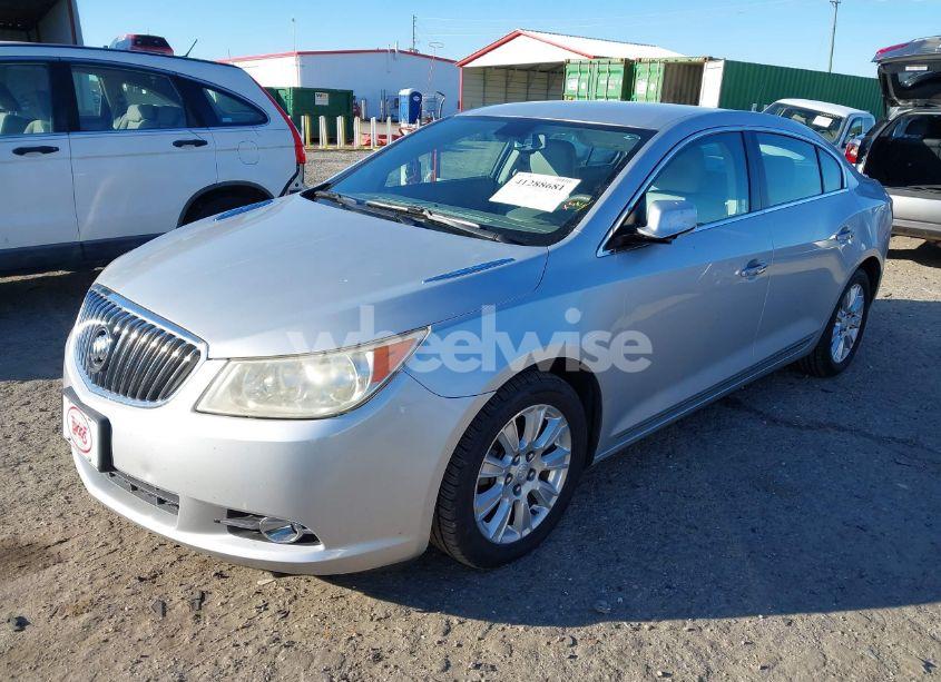 Photo 2 of 2013 Buick Lacrosse LEATHER GROUP (VIN 1G4GC5GRXDF130440)