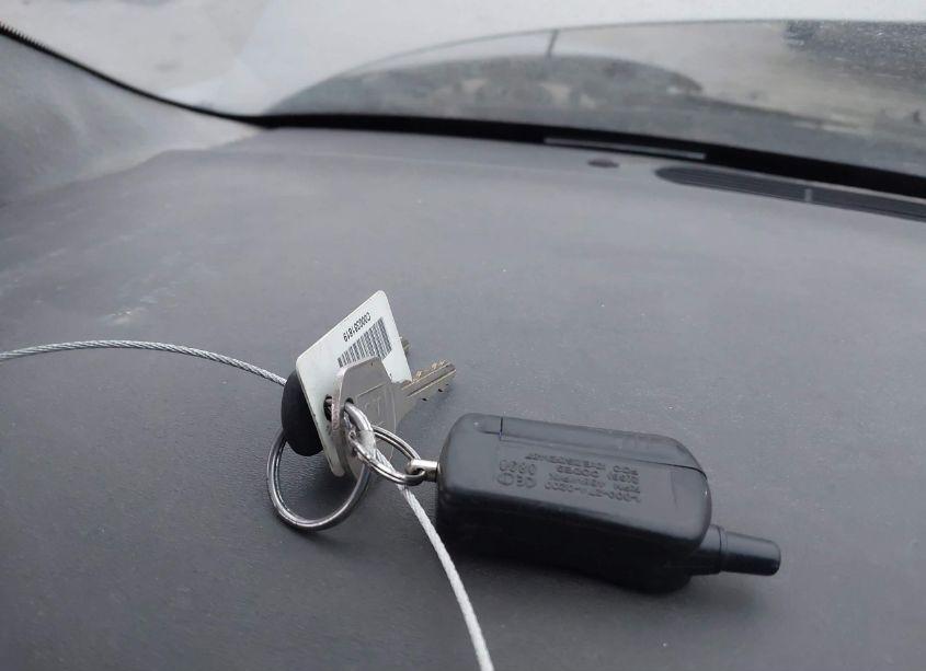 Photo 11 of 1997 Buick Riviera (VIN 1G4GD2213V4703348)