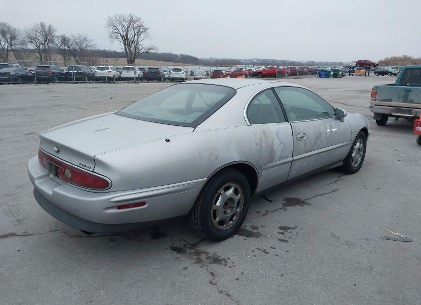 Photo 4 of 1997 Buick Riviera (VIN 1G4GD2213V4703348)