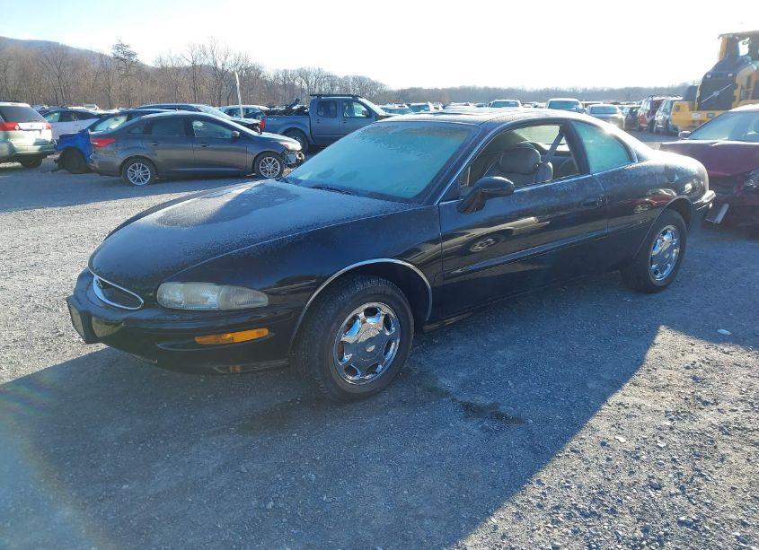 Photo 2 of 1999 Buick Riviera (VIN 1G4GD2216X4701404)