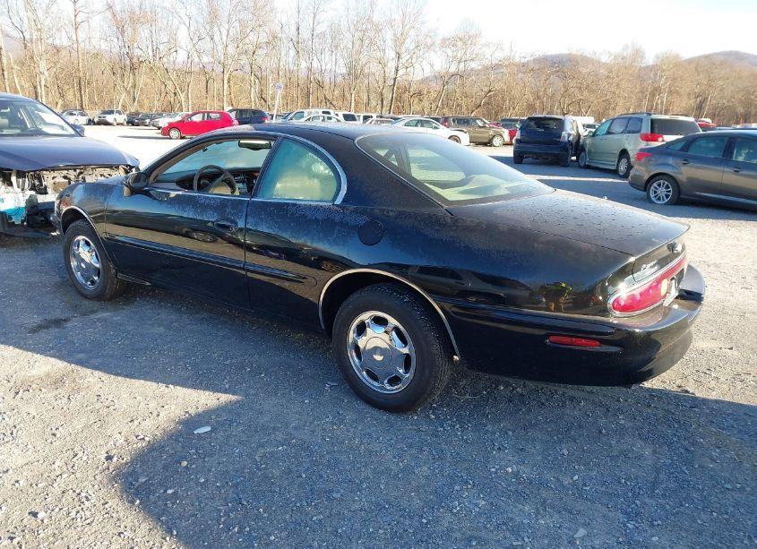 Photo 3 of 1999 Buick Riviera (VIN 1G4GD2216X4701404)