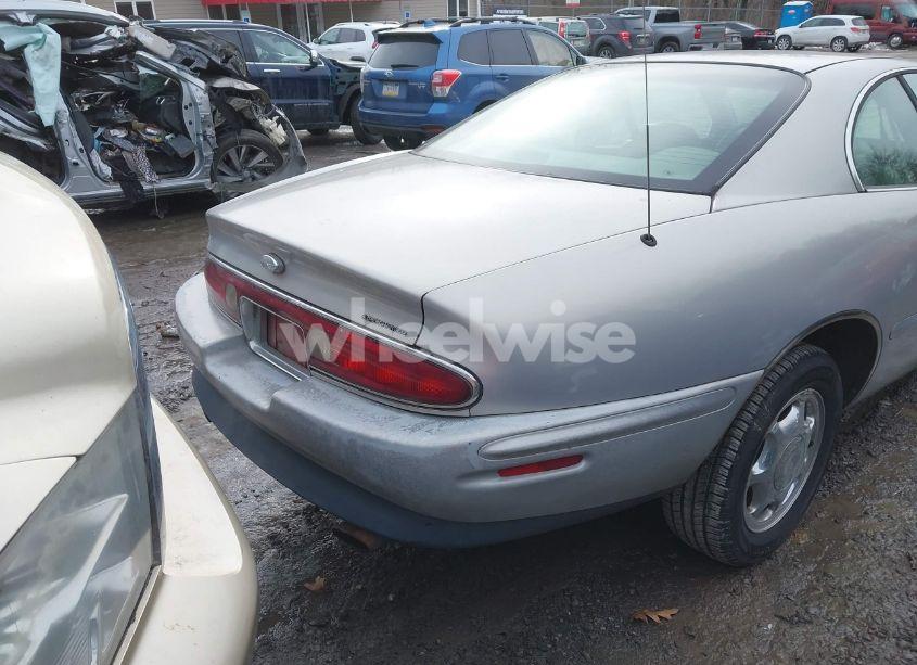 Photo 16 of 1997 Buick Riviera (VIN 1G4GD2217V4707502)
