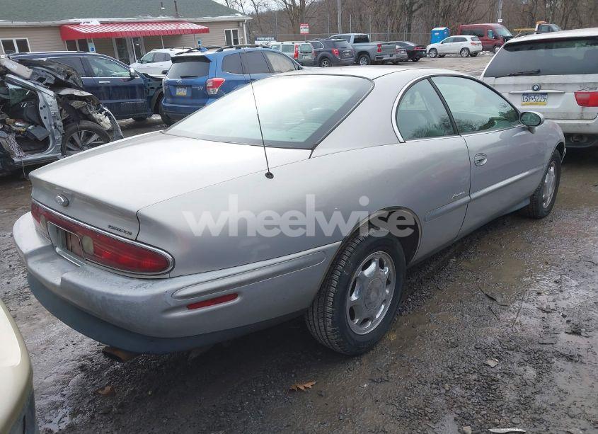 Photo 4 of 1997 Buick Riviera (VIN 1G4GD2217V4707502)