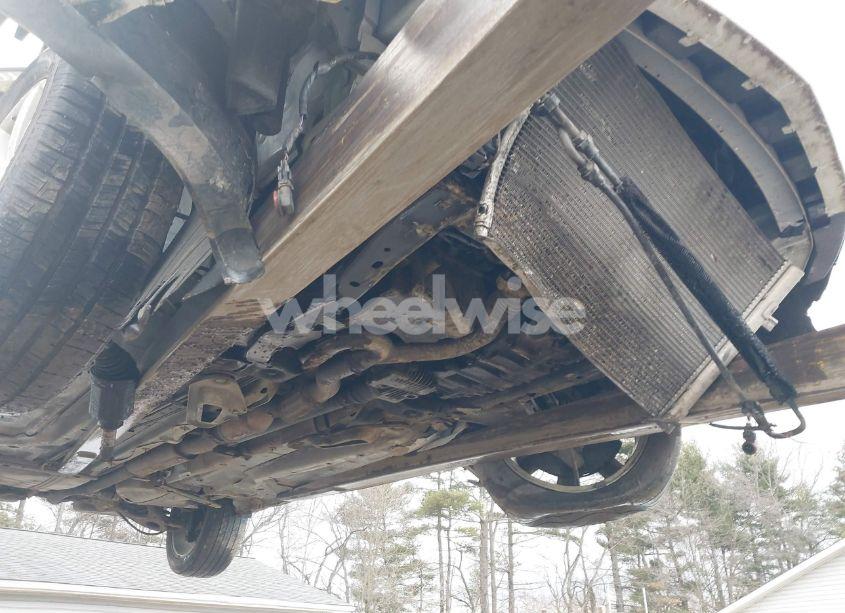 Photo 6 of 2010 Buick Lacrosse N/A (VIN 1G4GD5DE4AF198985)